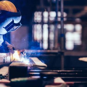 worker-welding-in-a-factory-CAK7CQ8-2-768×513 (1) worker-welding-in-a-factory-CAK7CQ8-2-768x513 (1)